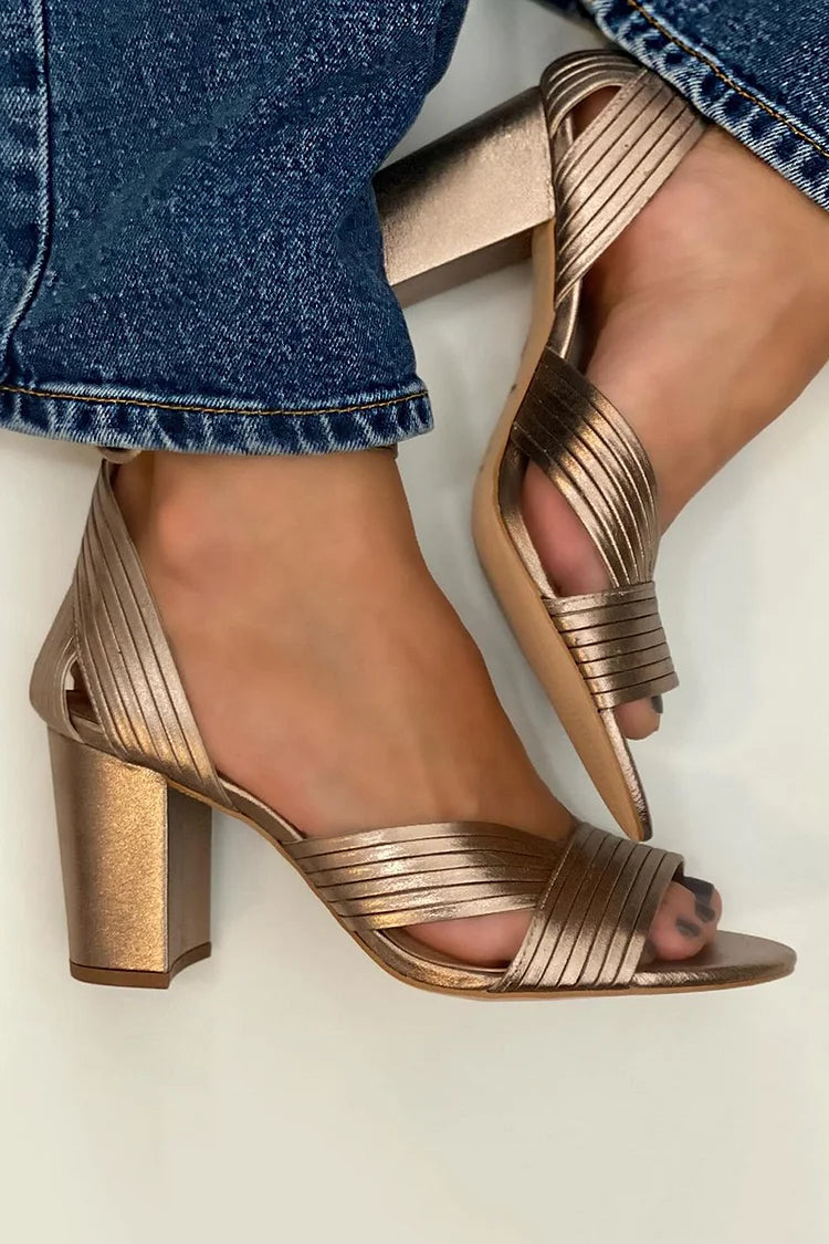 Gold / 11