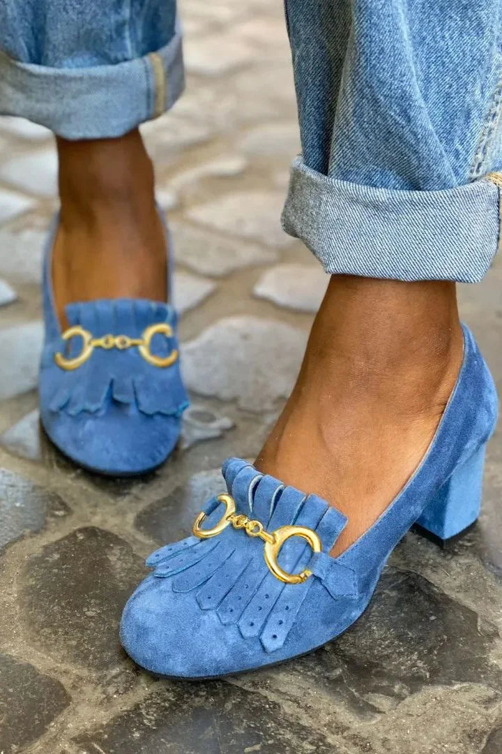 Blue / 11
