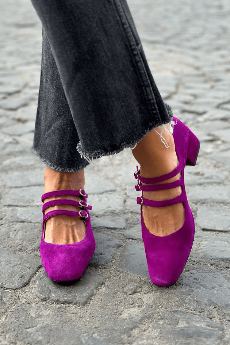 Magenta / 11
