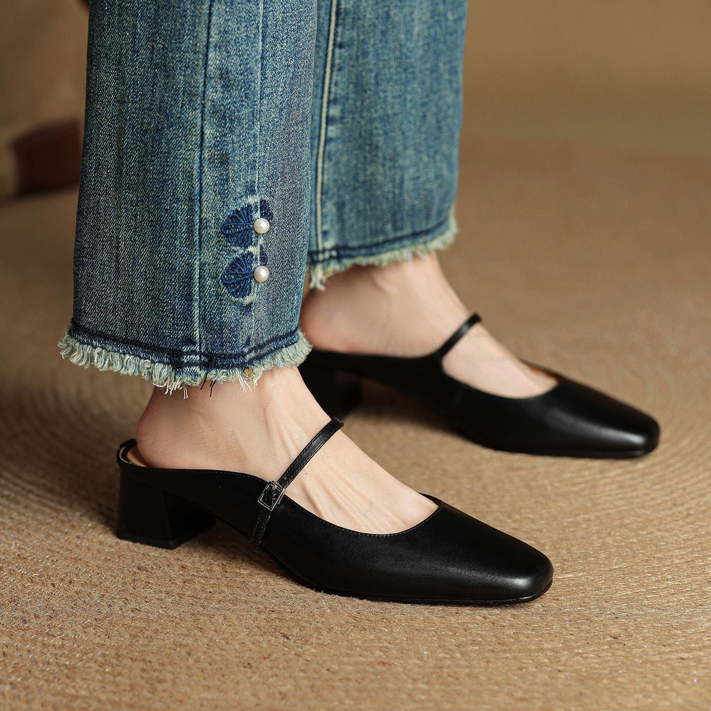 Classic Black / 10